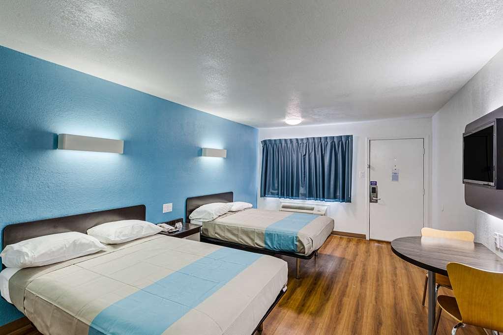 Motel 6 Fort Worth - Northside Bilik gambar