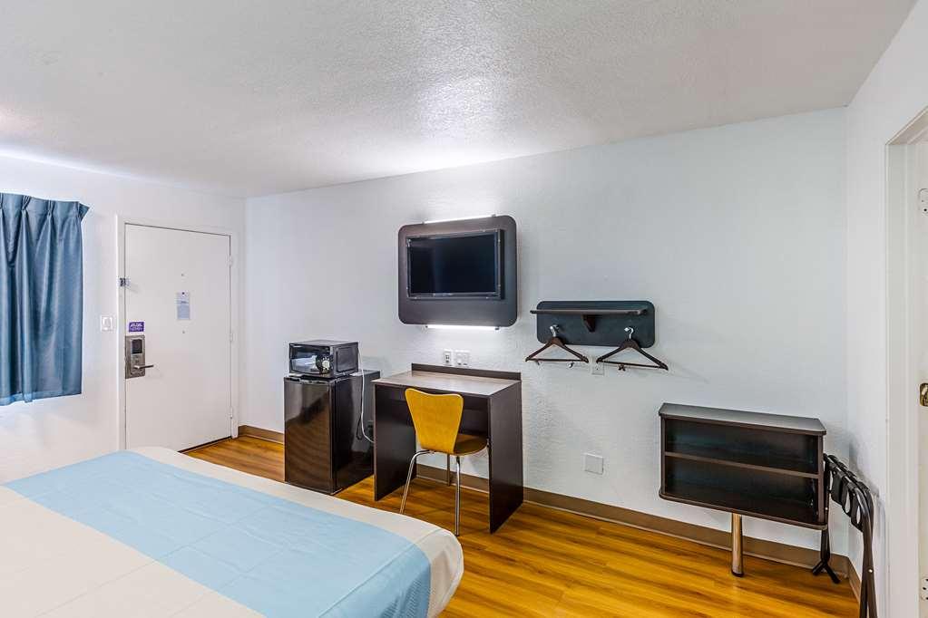Motel 6 Fort Worth - Northside Bilik gambar
