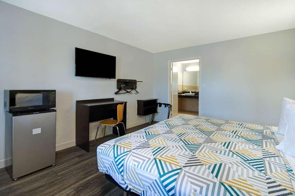 Motel 6 Fort Worth - Northside Bilik gambar
