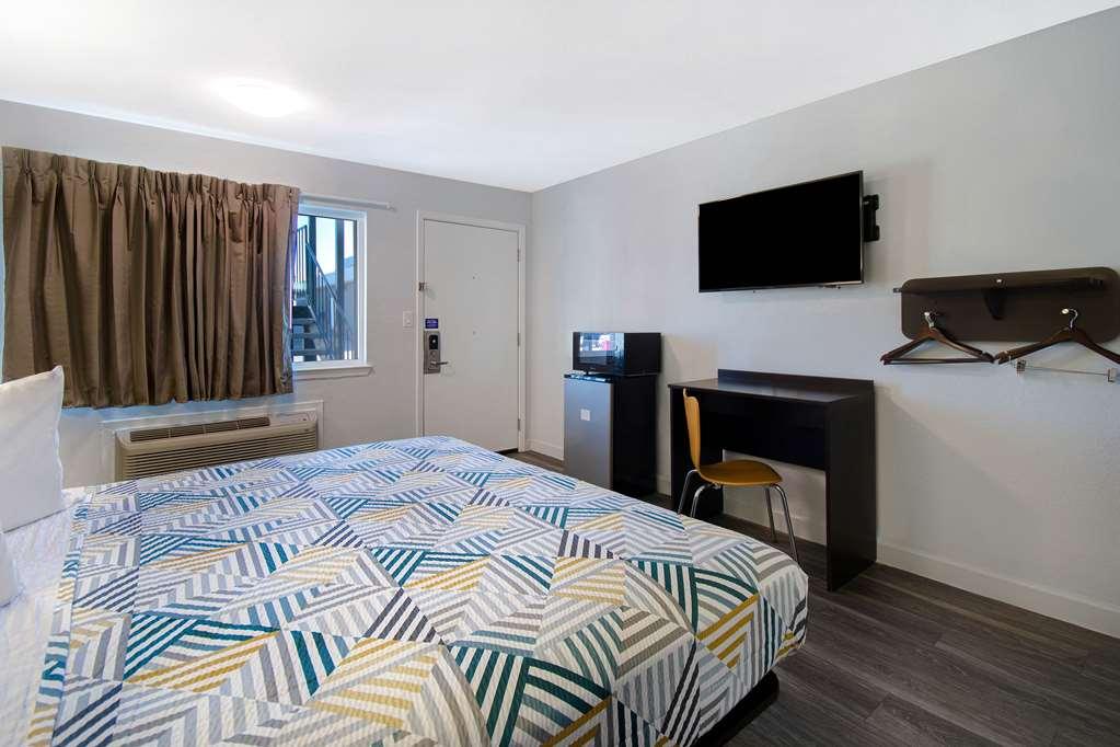 Motel 6 Fort Worth - Northside Bilik gambar