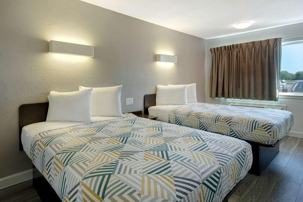 Motel 6 Fort Worth - Northside Bilik gambar