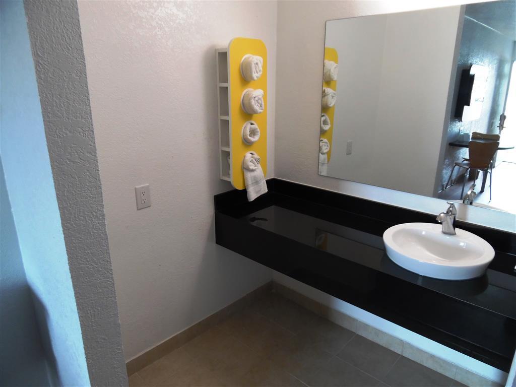 Motel 6 Fort Worth - Northside Bilik gambar