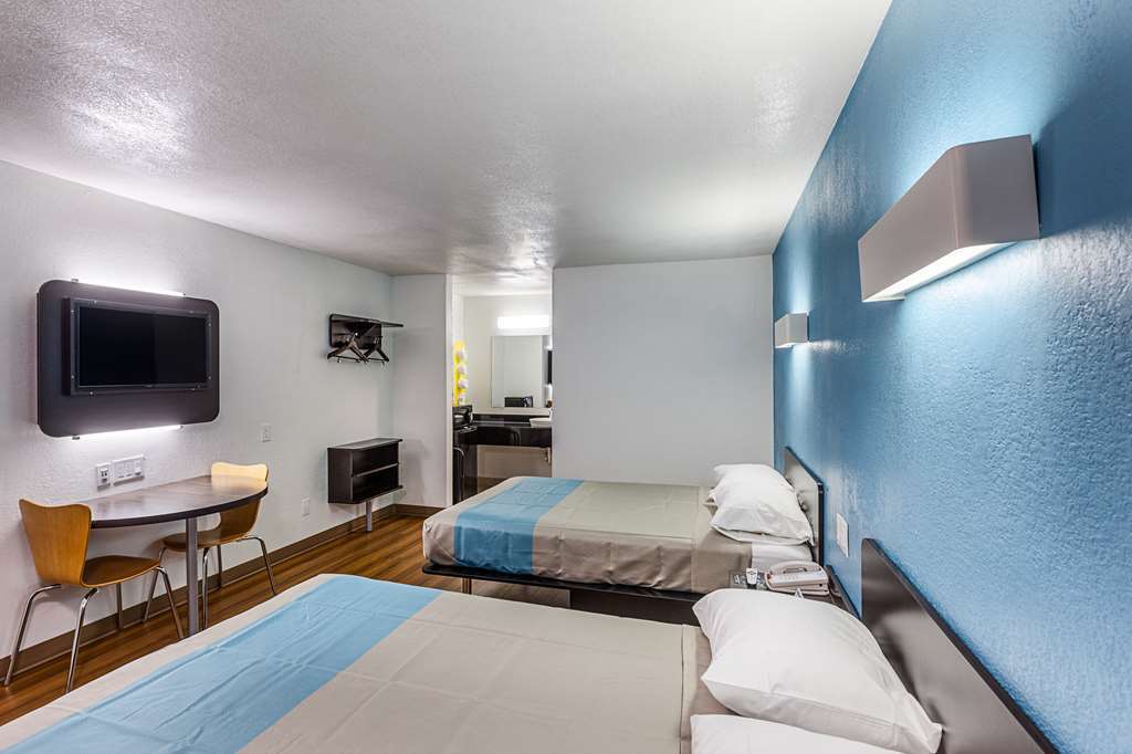 Motel 6 Fort Worth - Northside Bilik gambar