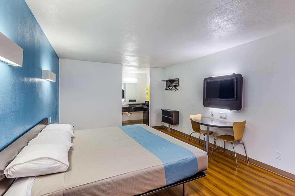 Motel 6 Fort Worth - Northside Bilik gambar