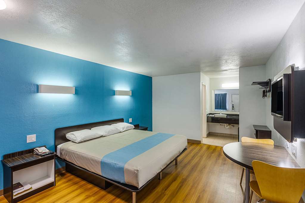 Motel 6 Fort Worth - Northside Bilik gambar